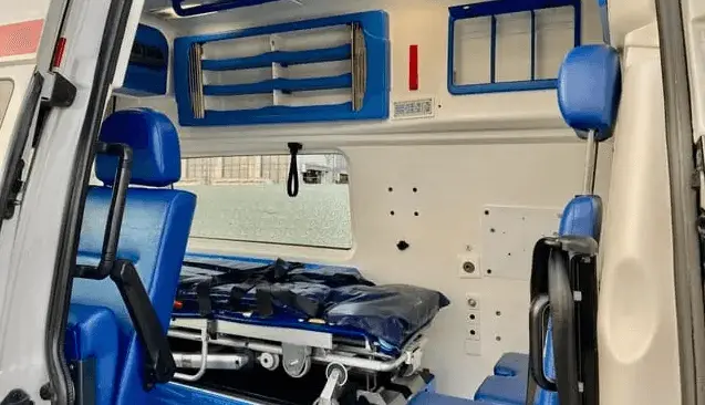 Flotă ambulanțe private
